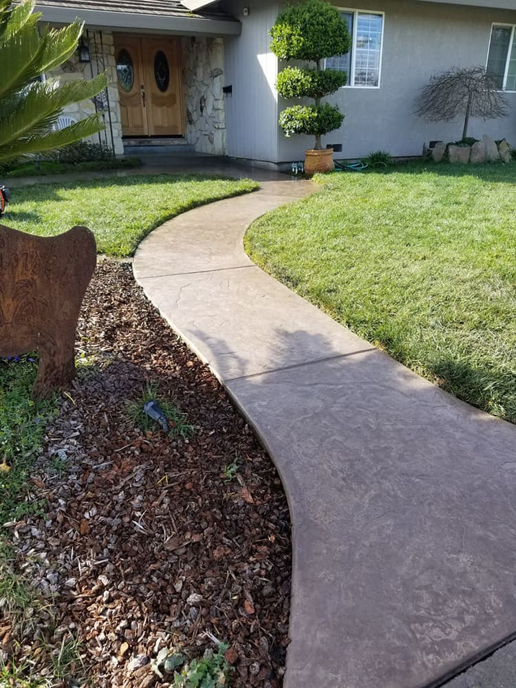 Professional concrete driveway and patio installation