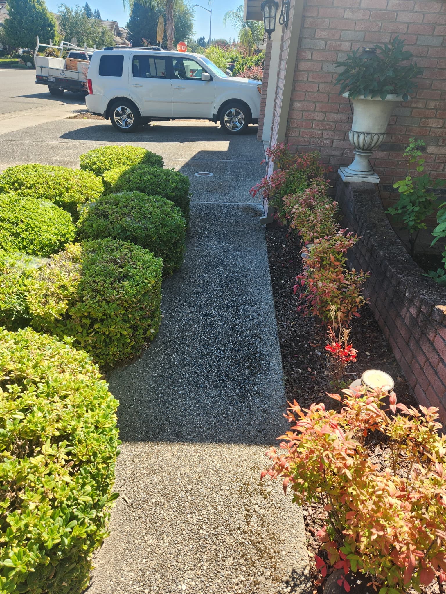 Concrete project gallery image 17 - 22